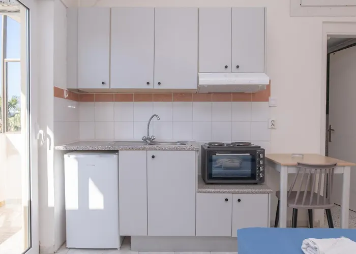 Aparthotel Achilleas 2*