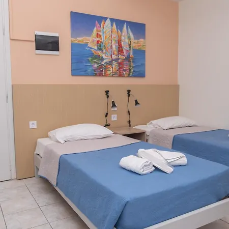 أخيلياس للشقق الفندقية 2*