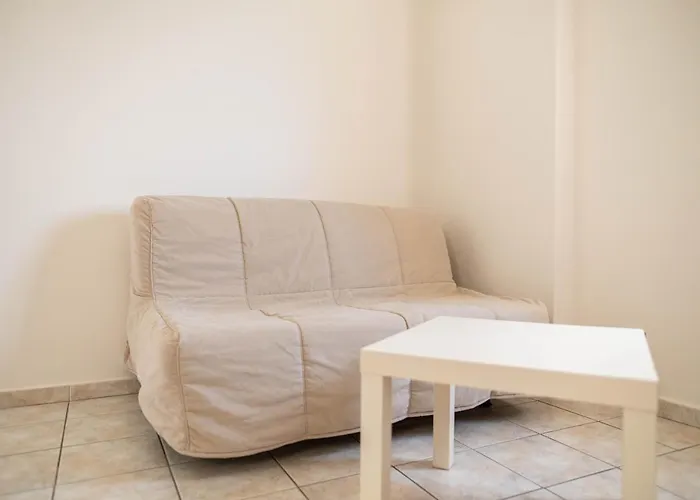 أخيلياس للشقق الفندقية 2*