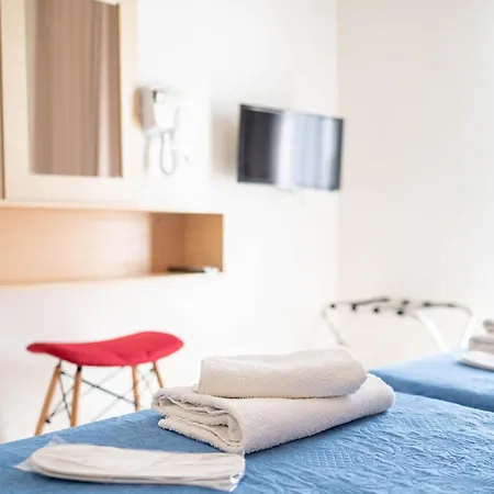 アパートホテル Achilleas 2*